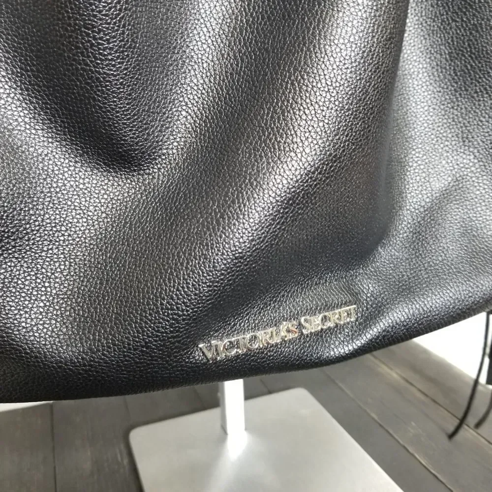 Victoria's‎ Secret Faux Leather Fringe Back… - Picture 6 of 13